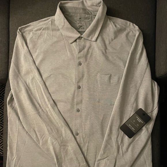 Long Sleeve Button Up Fabletics - Picture 1 of 2